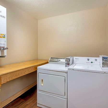 Comfort Inn Richfield I-70 Bagian luar foto