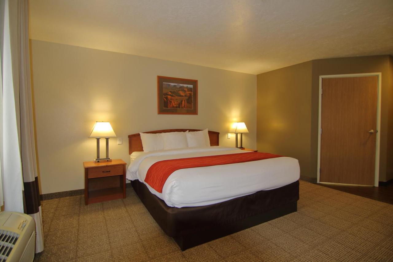 Comfort Inn Richfield I-70 Bagian luar foto