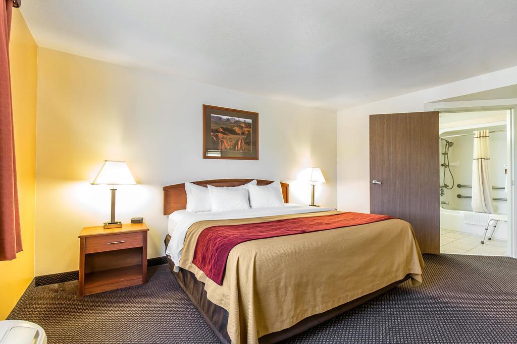 Comfort Inn Richfield I-70 Bagian luar foto