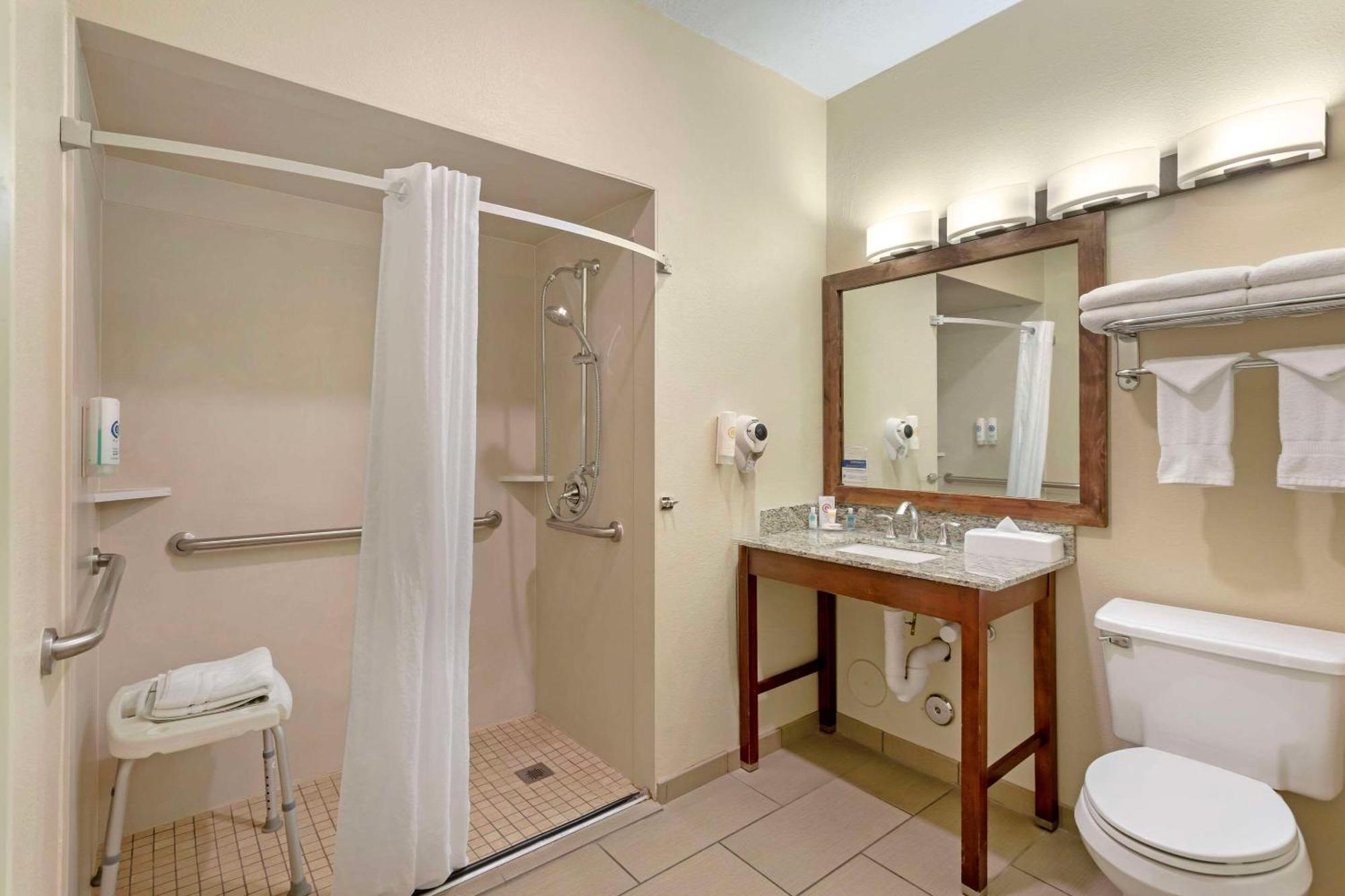 Comfort Inn Richfield I-70 Bagian luar foto