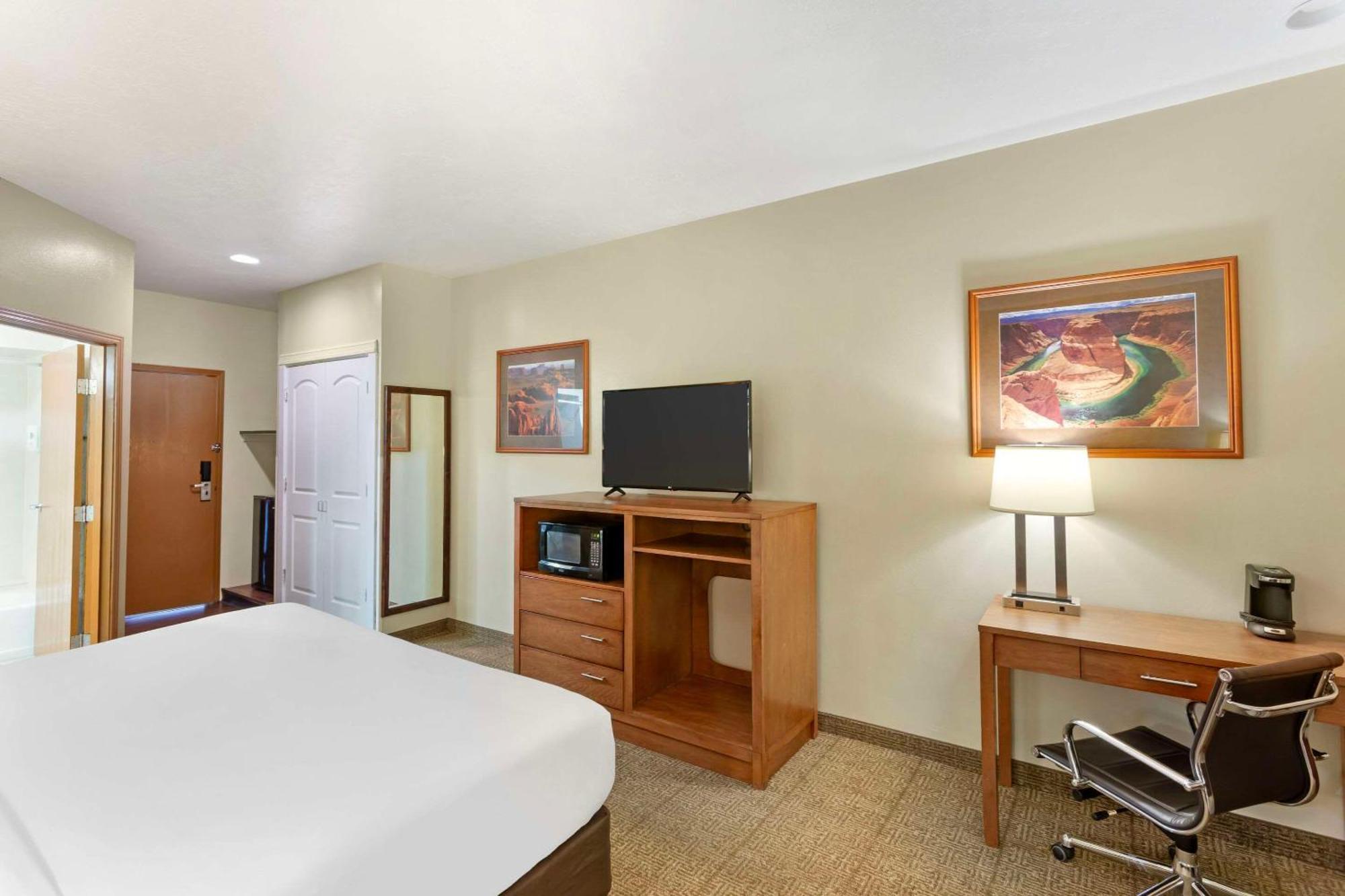 Comfort Inn Richfield I-70 Bagian luar foto