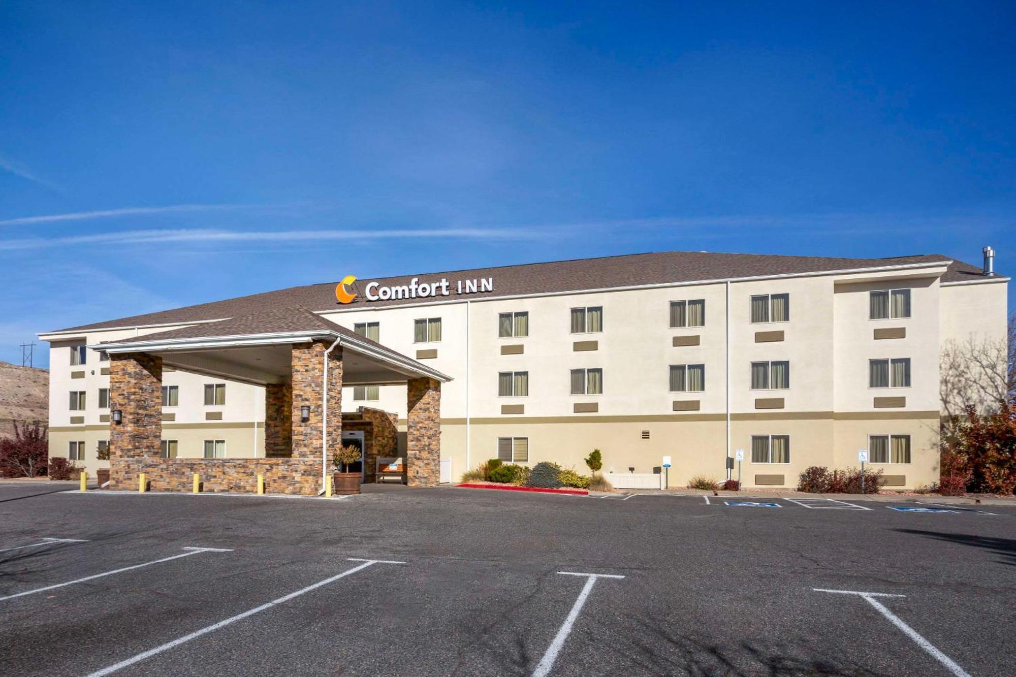 Comfort Inn Richfield I-70 Bagian luar foto