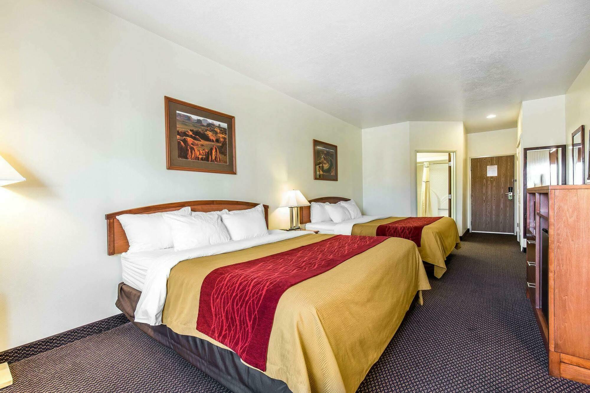 Comfort Inn Richfield I-70 Bagian luar foto